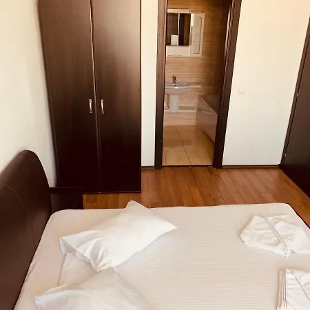 David Summerland Apartmán Mamaia